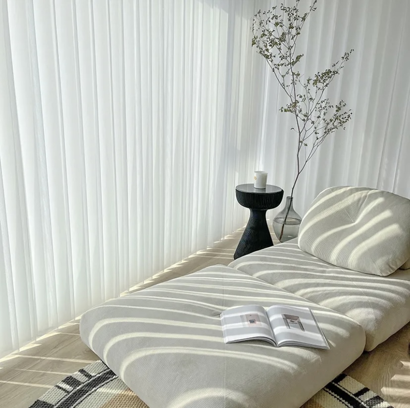 궁극의 조명 제어! 현대적인 디자인의 수직형 반투명 커 - Motorized Vertical Blind 리뷰 및 가격